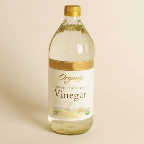 How to Get Musty Smell Out of Clothes? organic vinegar