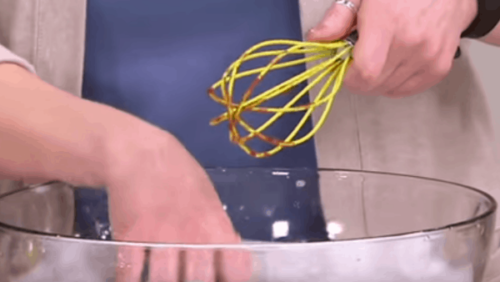 Sponges Vs Scrubbies - Is Nylon Netting for Scrubbies Better? 10 Sponges Vs Scrubbies - Is Nylon Netting for Scrubbies Better? 2